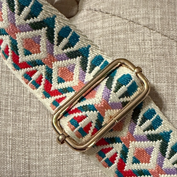 Colorful Geometric Strap - Picture 2 of 7